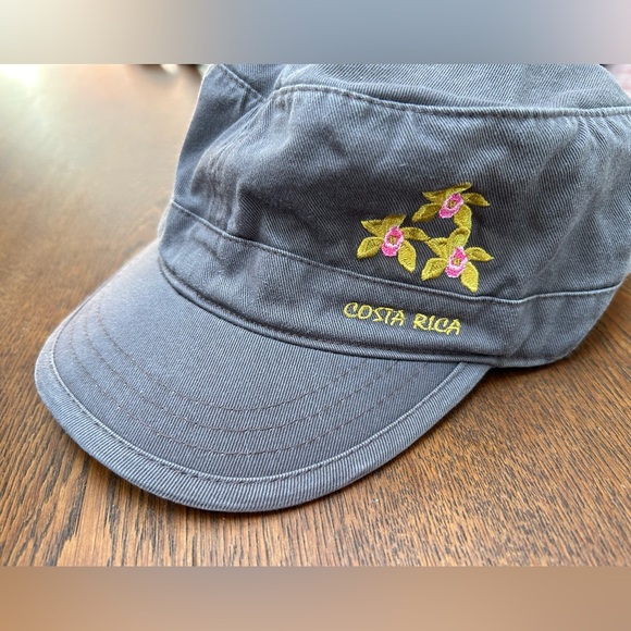 3CapBundle 2caps:1dark gray & 1Blue plaid. 1 Navy brim Gap hat, S/M, 100 cotton - Picture 2 of 5